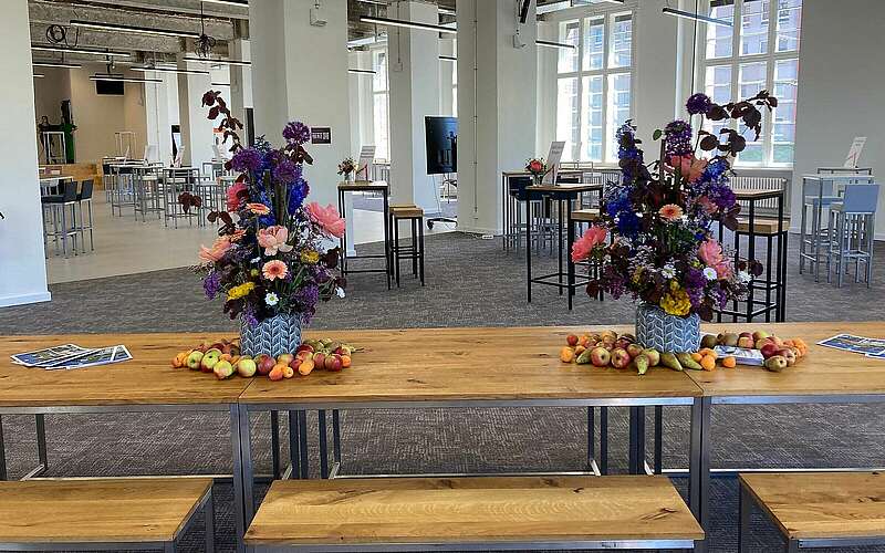 Meet Germany 2023 Blumentisch The Drivery GmbH